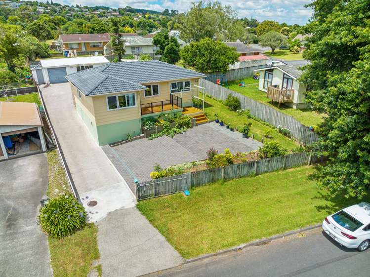 4 Galilee Avenue Red Hill_17