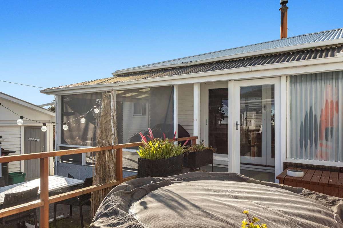 17 Tui Street_2