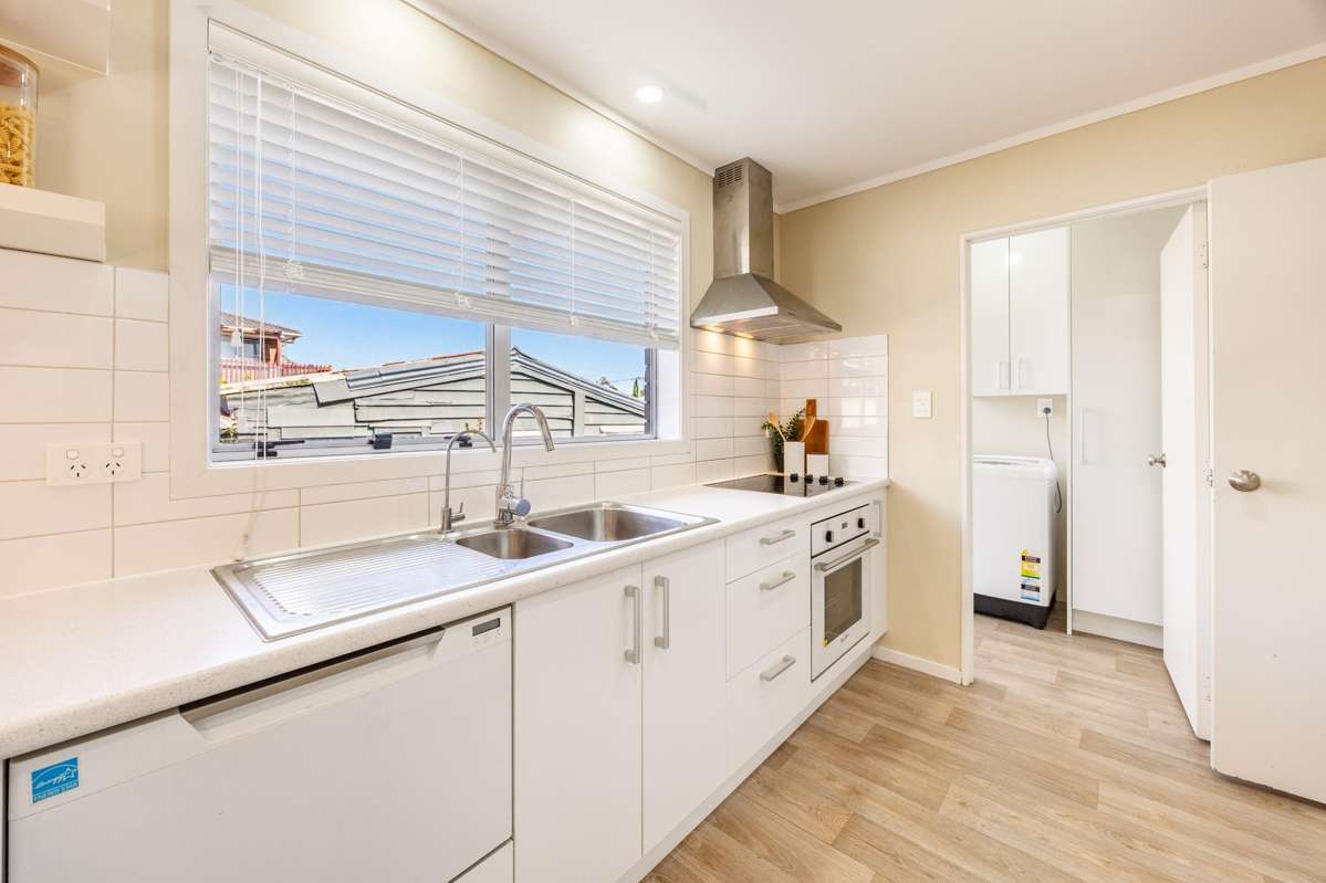 2/11 Ciprian Place_1