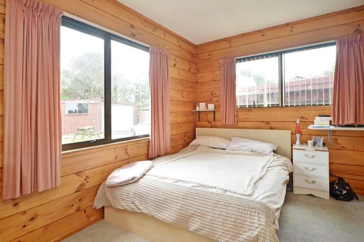 33 William Benton Street Featherston_8