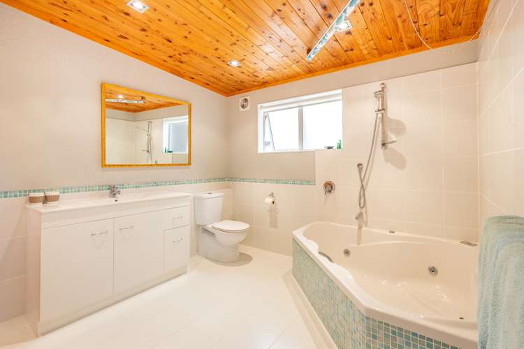 12 Hillside Avenue Mangawhai Heads_10