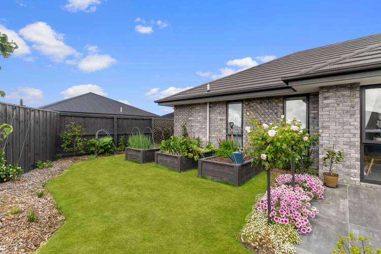 73 Oaks Drive Lincoln_17