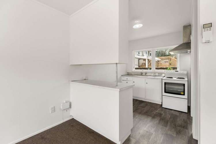 3/34 Eskdale Road Birkdale_3