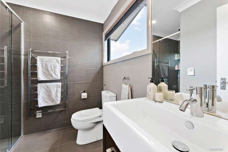 2 Roose Avenue Pukekohe_19