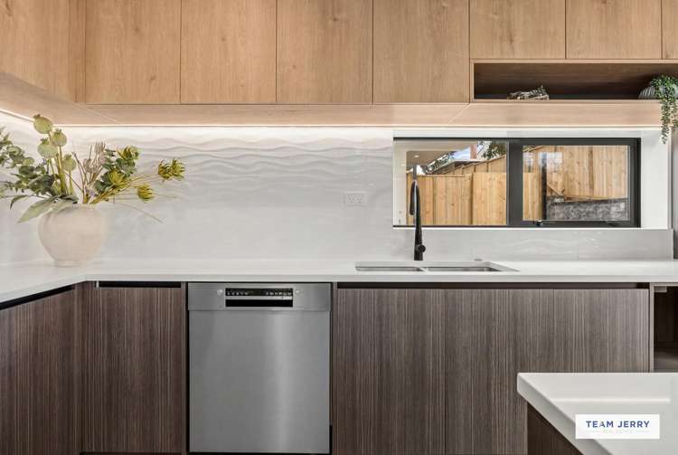 16 Moana Avenue One Tree Hill_29