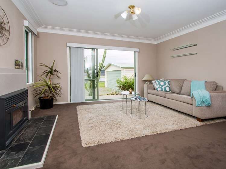 17 Stokes Avenue Te Atatu Peninsula_3