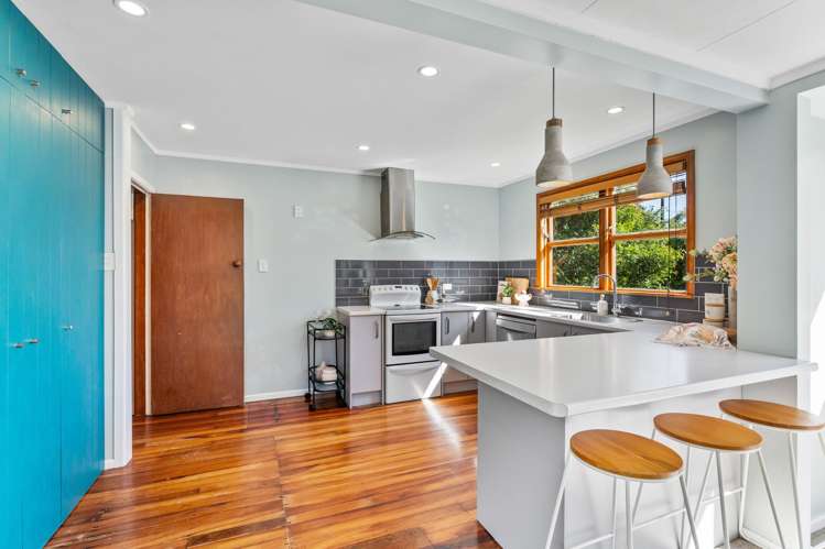 75 Rawhiti Road Pukerua Bay_17