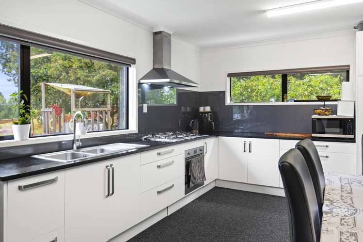 540 Runciman Road Drury_27