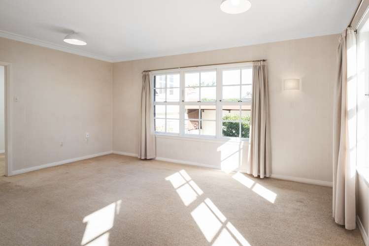 9 Wadsworth Crescent Redwoodtown_10