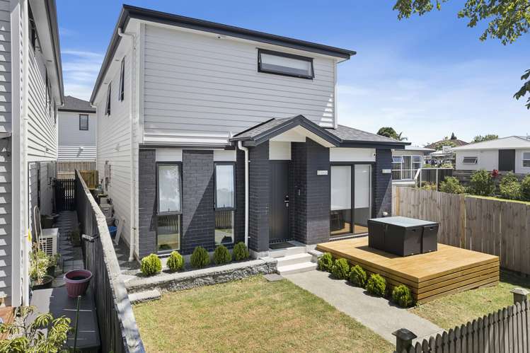 11 Friesian Drive Mangere_11