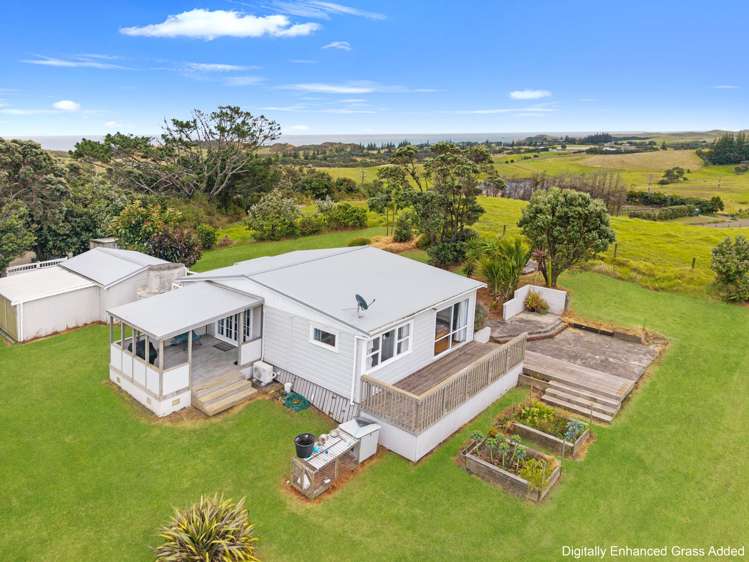 125 Rehutai Road Baylys Beach_27