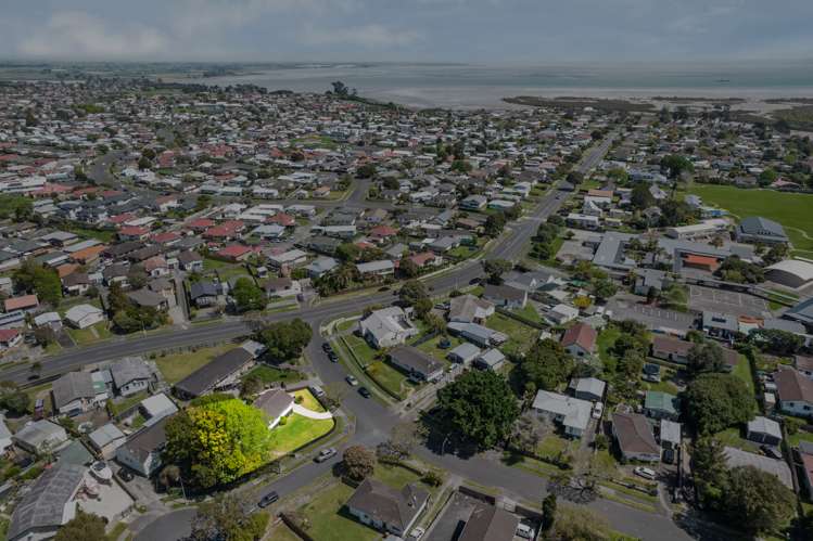 1 Glennis Place Clendon Park_18