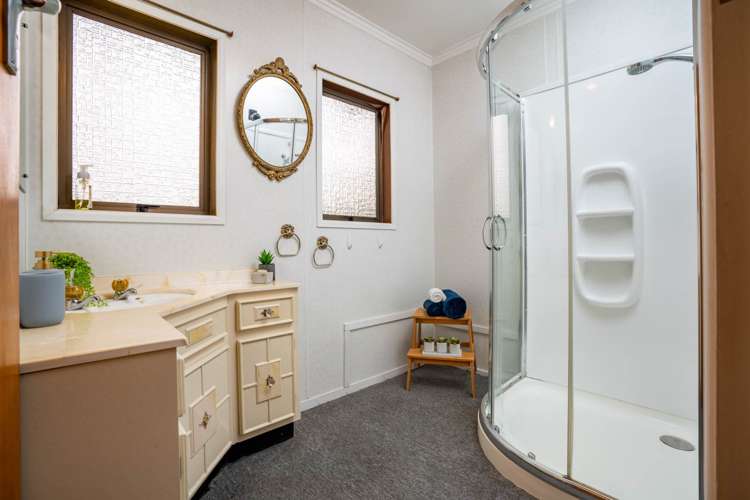 334 Western Hills Drive Avenues_7