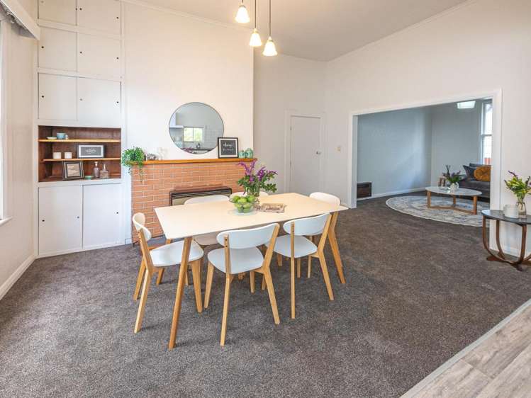 63 Smithfield Road 1230_2