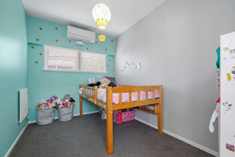 11 Hillary Street Chedworth_11