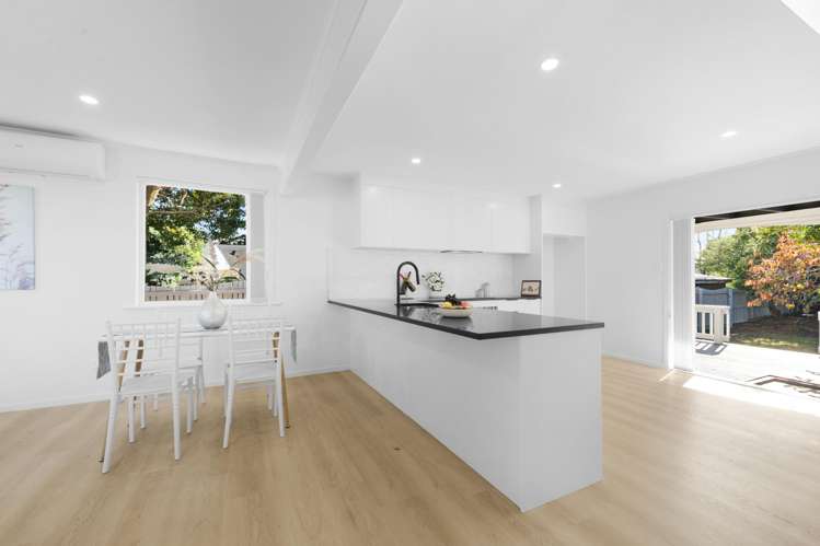 7 Lomas Place_3