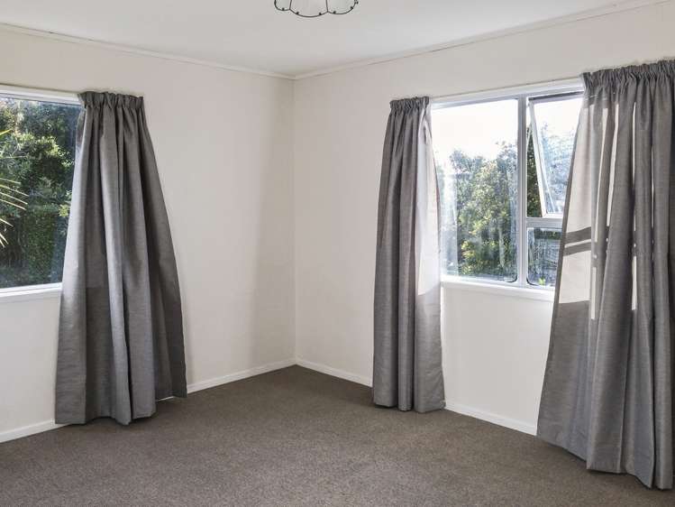 14 Aeroview Drive Beach Haven_9