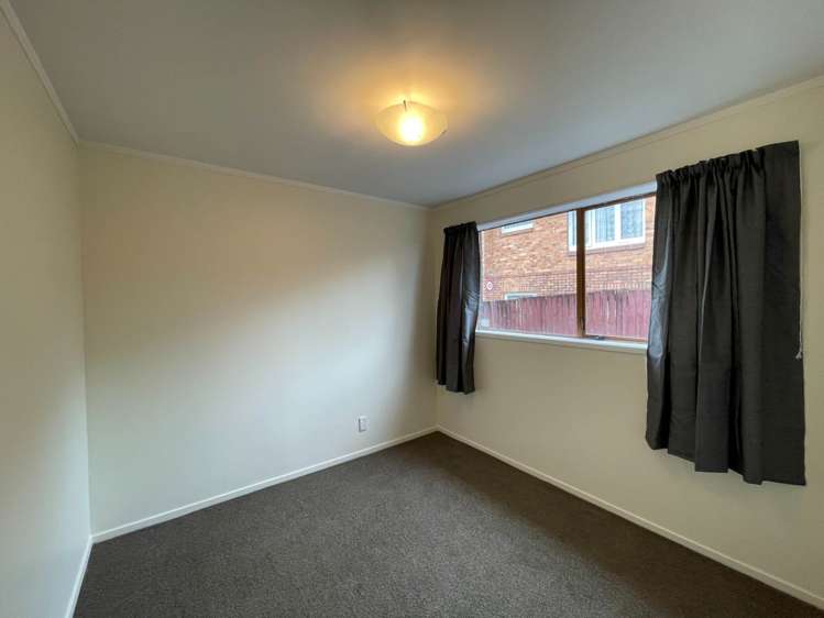 1/26 Islington Avenue New Lynn_7