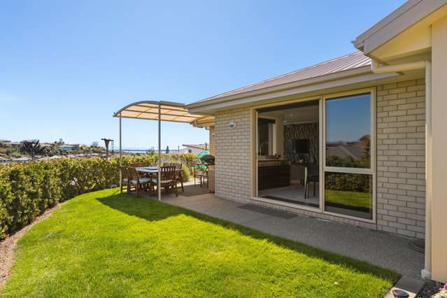 Easy Living with Beautiful Views