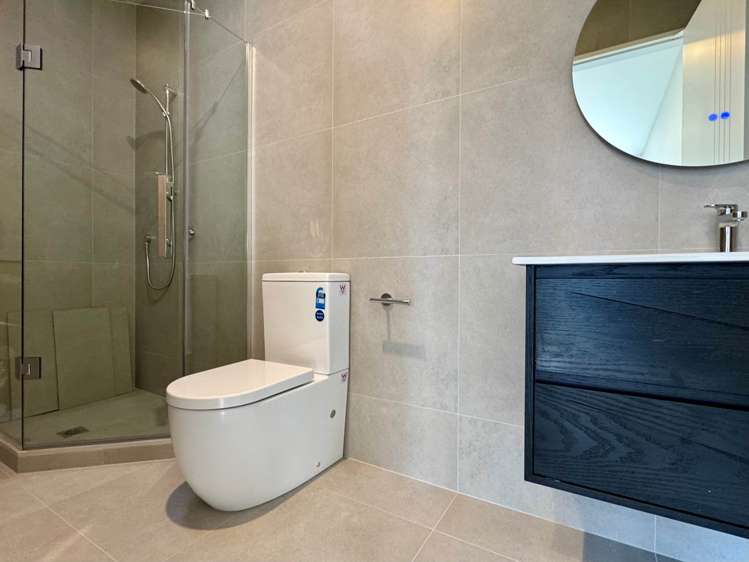 70 Taikura Avenue Red Beach_8
