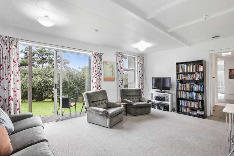 22 Mcentee Road Waitakere_16