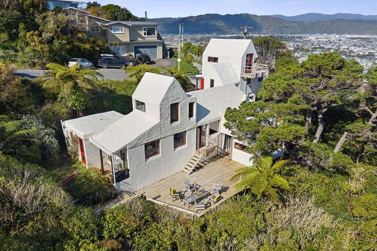 22 Rakeiora Grove Korokoro_40