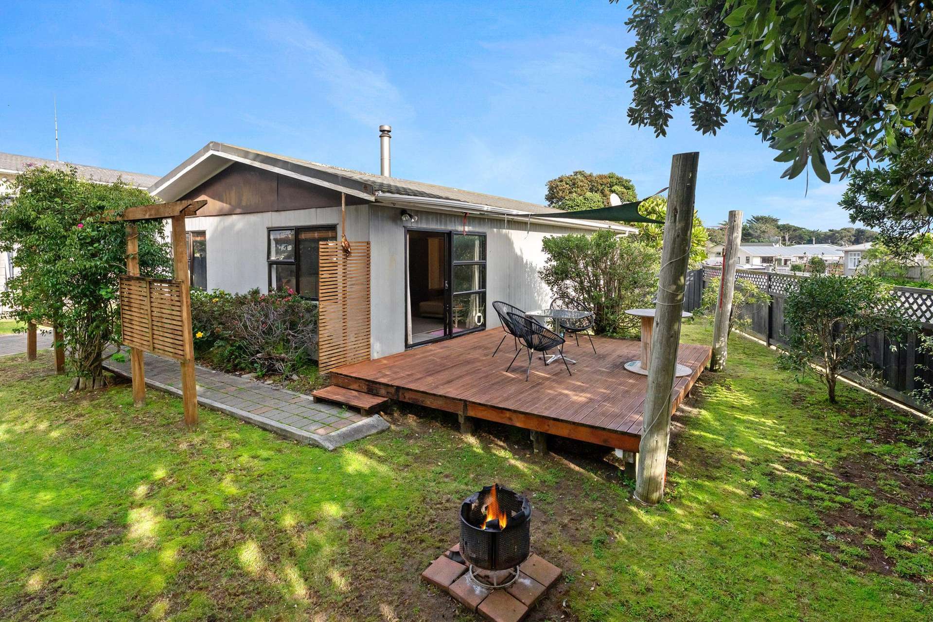 49 Tasman Road Otaki Beach_0