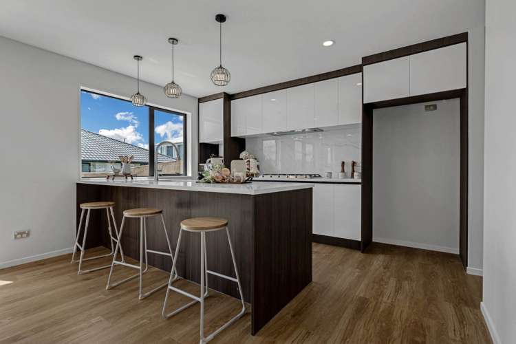 32 Leathem Crescent Pokeno_9