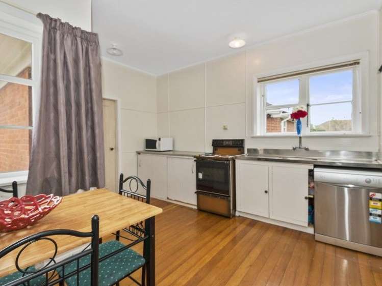 18 Dobson Street Spreydon_11