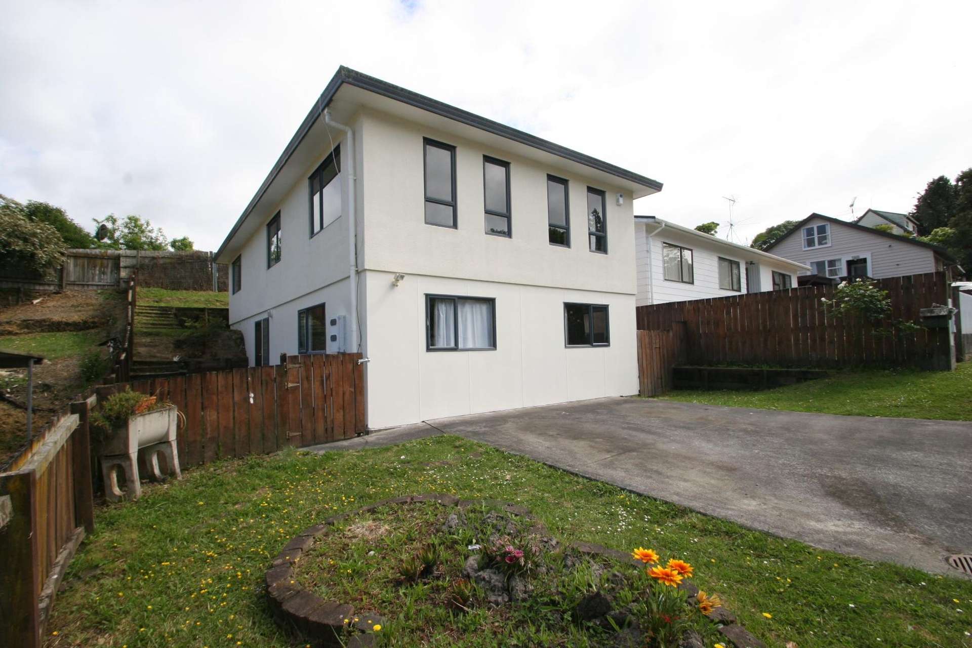 8A Garner Place Glenfield_0