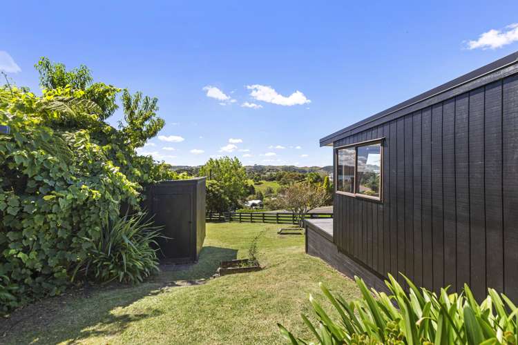 26 Main Road Raglan_17