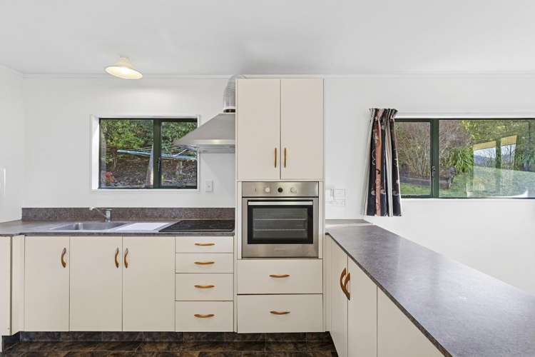 44 Toi Toi Street Toi Toi_3