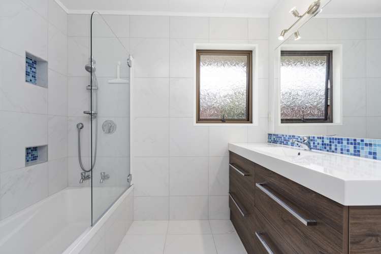 2 Byron Street Leamington_21