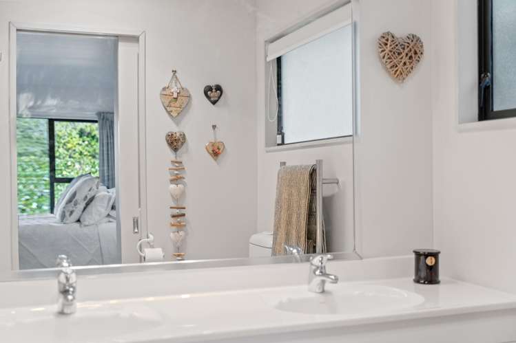 13 Horopito Road Waikanae_13