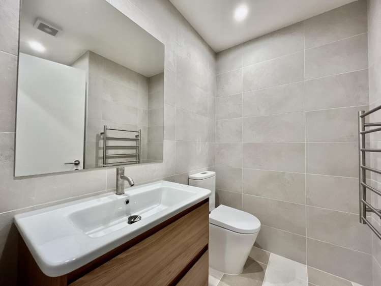 6/37 Diamond Avenue 10222_8