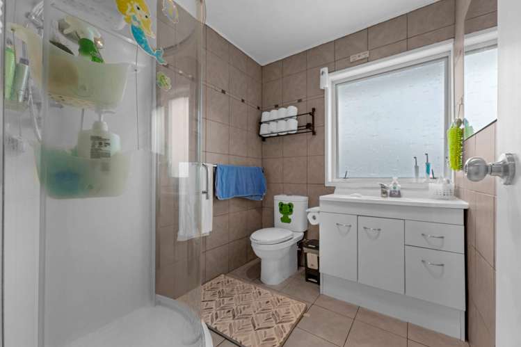 12 Suwyn Place Weymouth_21
