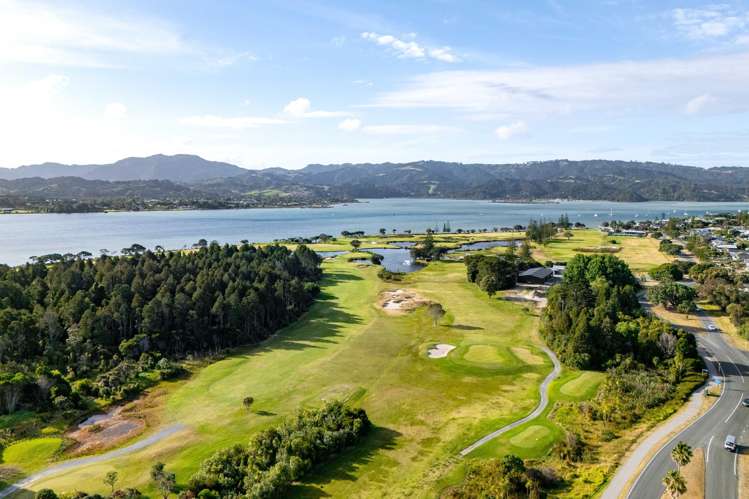 2 Pioneer Crescent Omaha_34