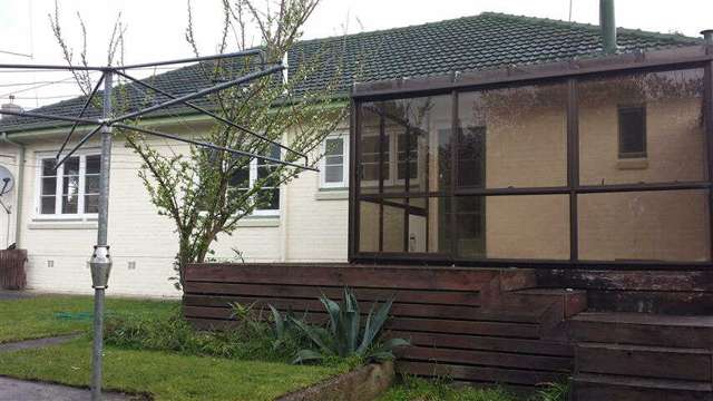 16 MacDiarmid Road 3283_2