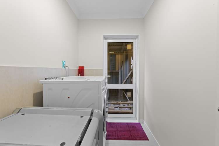 57 Pitt Avenue Clendon Park_21