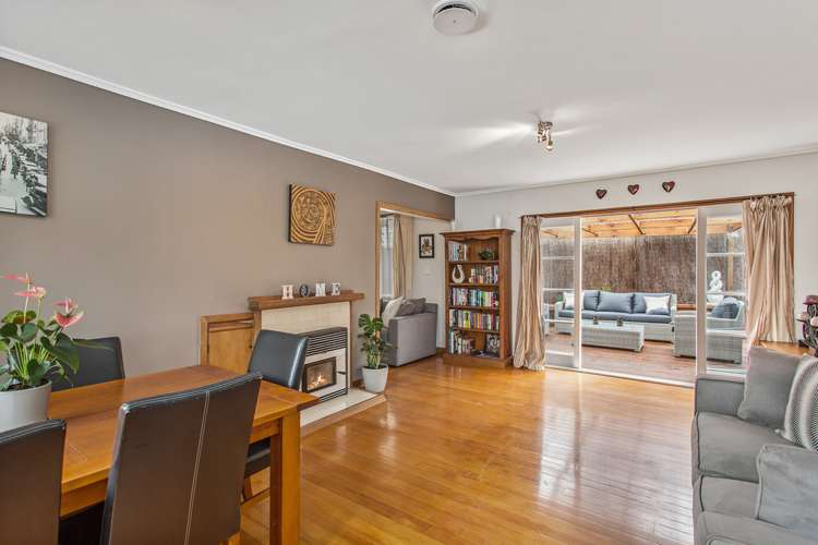 1/49a Lancaster Road Beach Haven_5