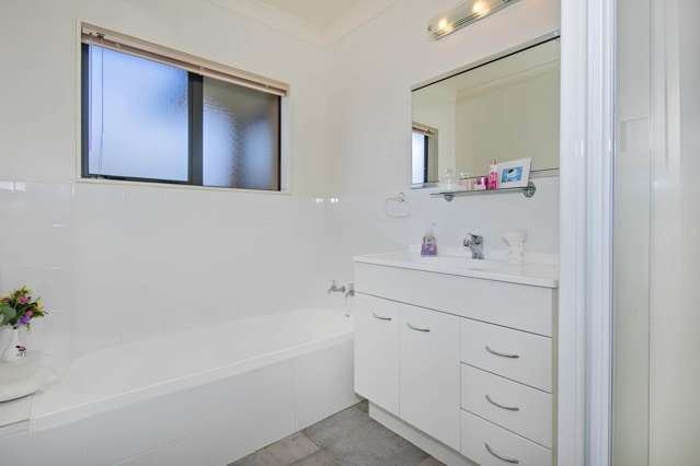 44 Markson Avenue Onerahi_4