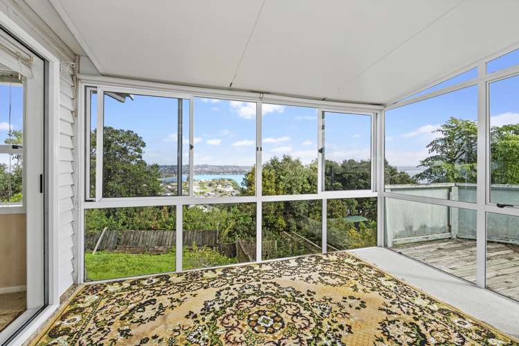 21 Roberts Road Matakatia_5