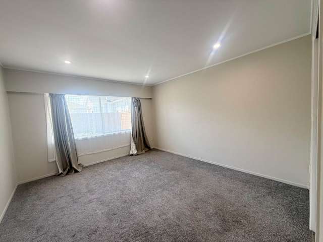 2/68 Victoria Road Papatoetoe_3
