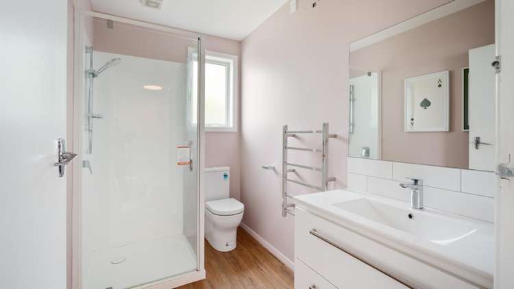 56 Cresswell Avenue Burwood_7