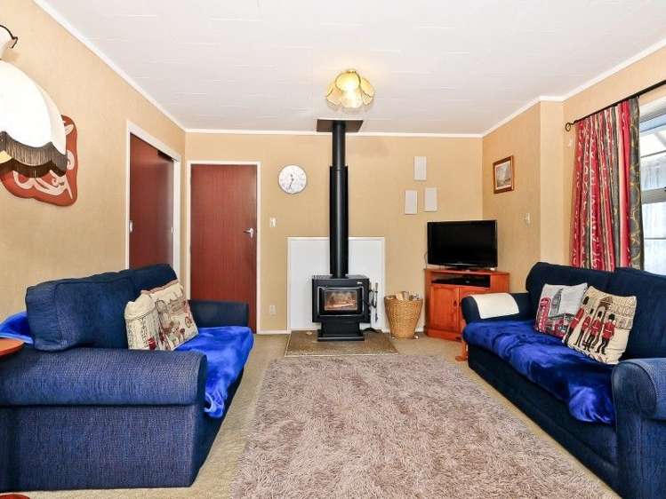 15 Rothesay Place Dinsdale_6