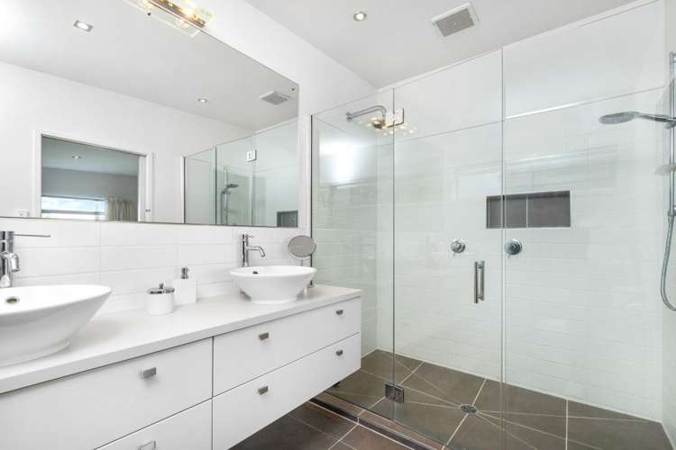 12 The Rocks Kennedys Bush_14