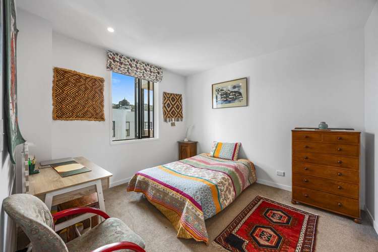 203/1 Kimiora Street Three Kings_9