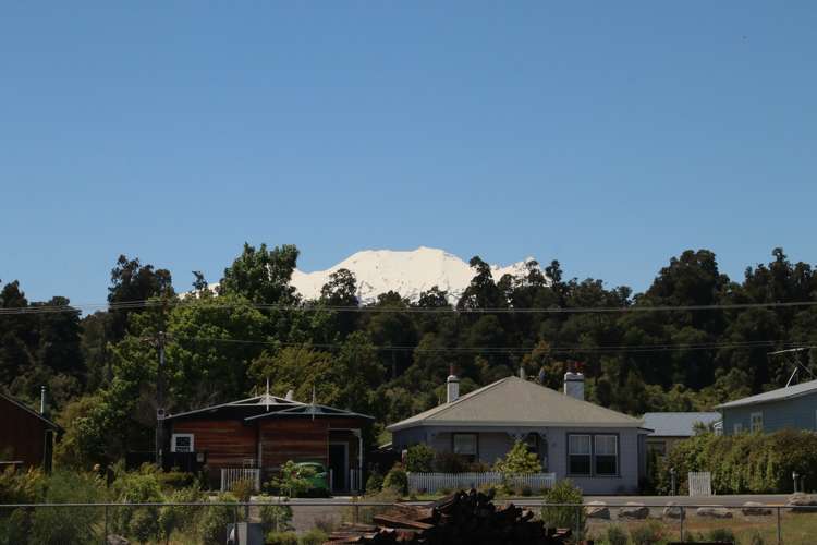 70 Thames Street Ohakune_15