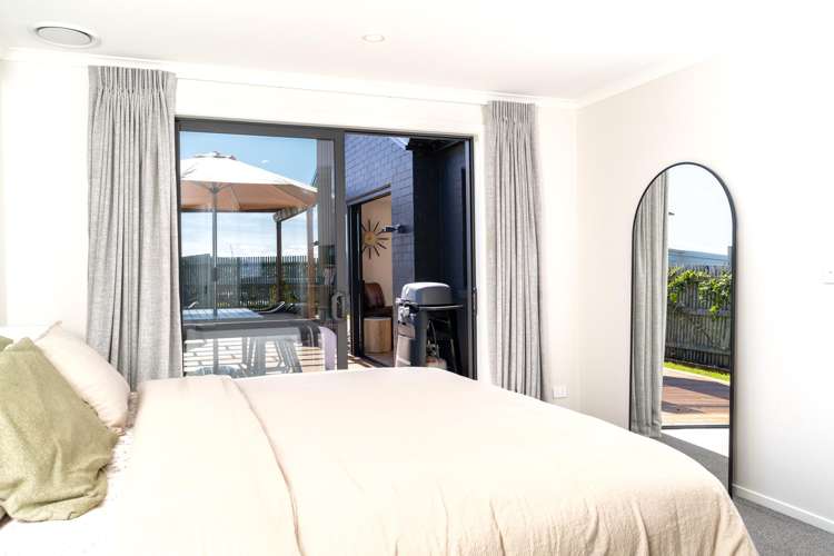 16 Tunarau Street Raglan_22