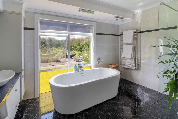 8 Ingram Road Hexton_14